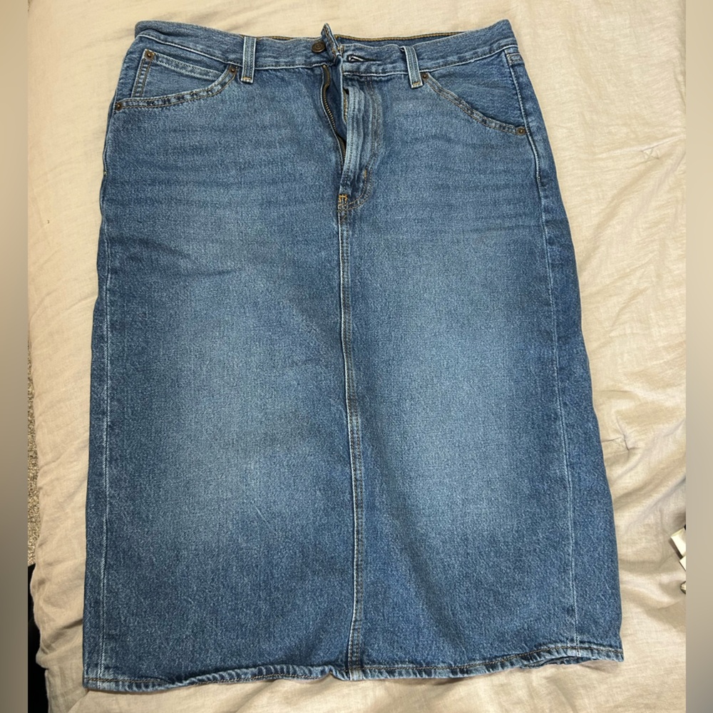 Classic Denim Skirt